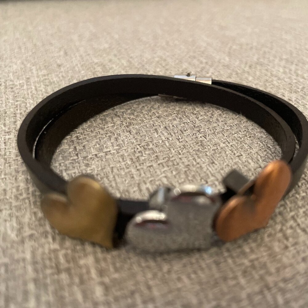 Heart wrap bracelet